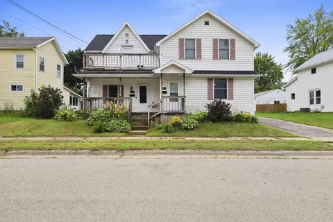 140 W Factory St, Seymour, WI 54165