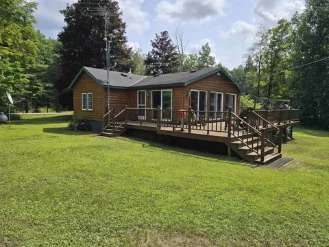n2814 Doemel Court, White Lake, WI 54491
