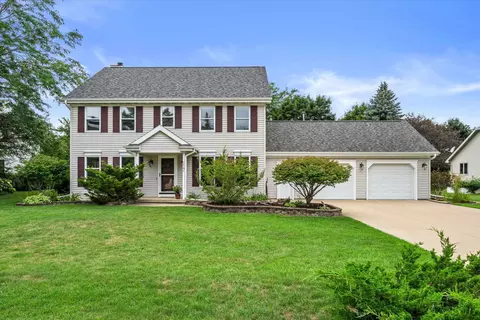 1141 Pendleton Rd, Neenah, WI 54956
