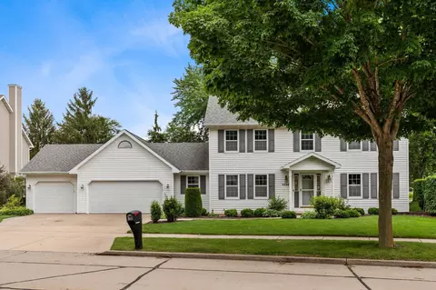 Exterior - 4224 Terraview Dr, Appleton, WI 54913 photo 9 of 12