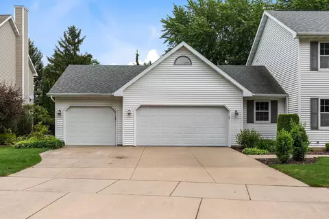Exterior - 4224 Terraview Dr, Appleton, WI 54913 photo 11 of 12