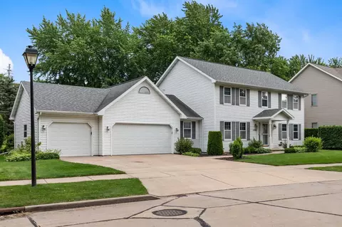 Exterior - 4224 Terraview Dr, Appleton, WI 54913 photo 10 of 12