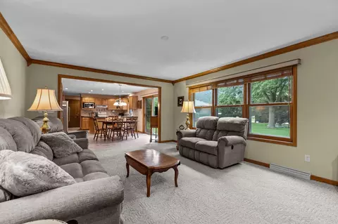 Living - 4224 Terraview Dr, Appleton, WI 54913 photo 5 of 5