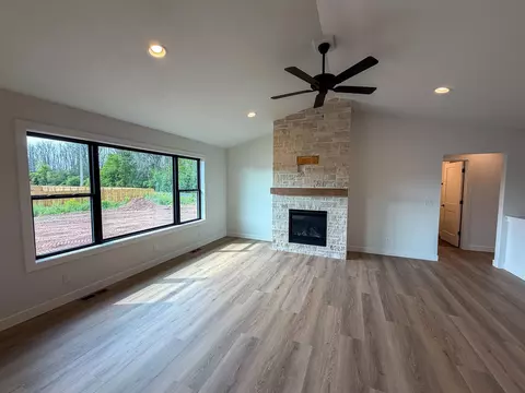 Living - N8891 Killarney Way, Appleton, WI 54952 photo 6 of 7