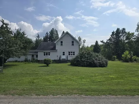 15365 Old 32 Rd, Mountain, WI 54149