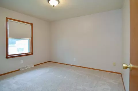 Bedroom - 1724 N Ullman St, Appleton, WI 54911 photo 3 of 4