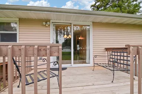 Exterior - 1724 N Ullman St, Appleton, WI 54911 photo 2 of 7
