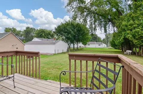 Exterior - 1724 N Ullman St, Appleton, WI 54911 photo 3 of 7