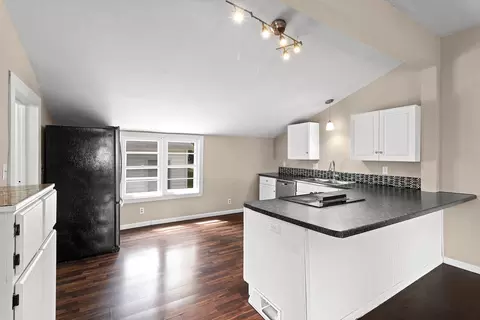 Kitchen - 425 W Winnebago St, Appleton, WI 54911 photo 2 of 4