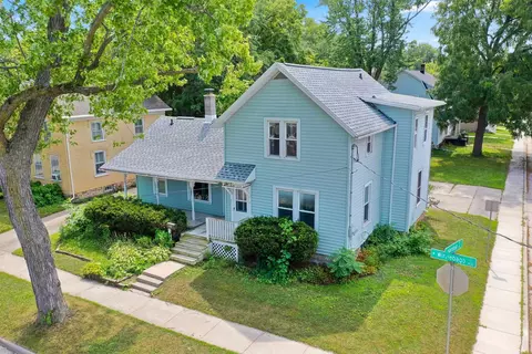 425 W Winnebago St, Appleton, WI 54911
