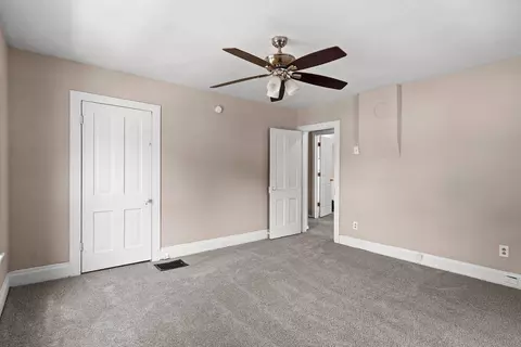 Bedroom - 425 W Winnebago St, Appleton, WI 54911 photo 6 of 8
