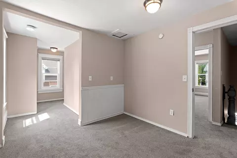 Entry Way - 425 W Winnebago St, Appleton, WI 54911 photo 4 of 5