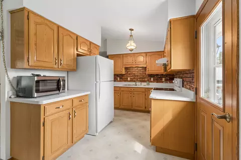 Kitchen - n2580 County Road A, Appleton, WI 54913 photo 1 of 2
