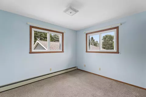 Bedroom - n2580 County Road A, Appleton, WI 54913 photo 3 of 5