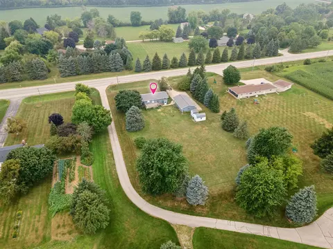 View/Area - n2580 County Road A, Appleton, WI 54913 photo 1 of 4