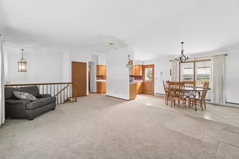 Living - n2580 County Road A, Appleton, WI 54913 photo 3 of 5