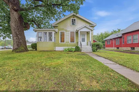4 Prospect Ave, Oshkosh, WI 54901