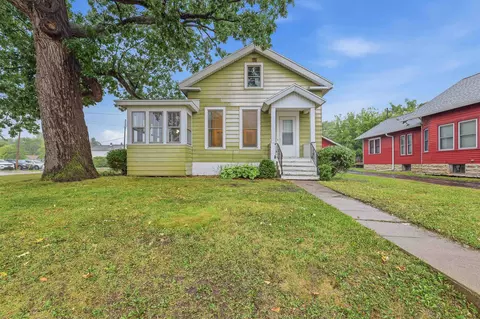 4 Prospect Ave, Oshkosh, WI 54901