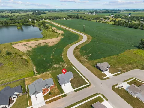 View/Area - 3846 E Zion Ln, Appleton, WI 54913 photo 2 of 10