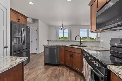 Kitchen - 3846 E Zion Ln, Appleton, WI 54913 photo 3 of 6