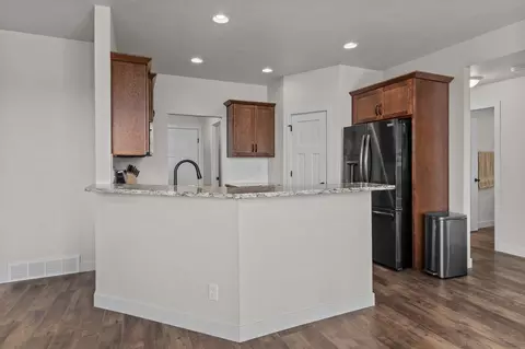 Kitchen - 3846 E Zion Ln, Appleton, WI 54913 photo 6 of 6