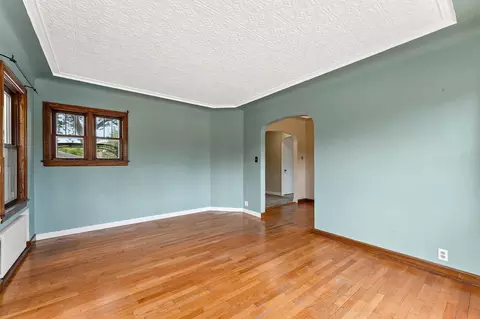 Living - 1312 W Packard St, Appleton, WI 54914 photo 1 of 5