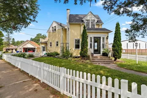 Exterior - 1312 W Packard St, Appleton, WI 54914 photo 16 of 16