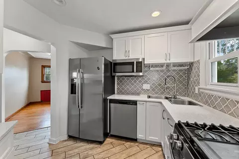 Kitchen - 1312 W Packard St, Appleton, WI 54914 photo 2 of 4