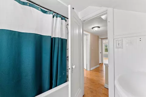 Bath - 1312 W Packard St, Appleton, WI 54914 photo 5 of 5
