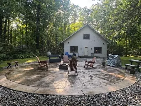 18486 Valley View Rd, Townsend, WI 54175