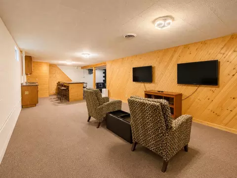 Living - 219 Cedar St, Ripon, WI 54971 photo 7 of 10
