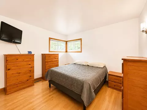 Bedroom - 219 Cedar St, Ripon, WI 54971 photo 1 of 5