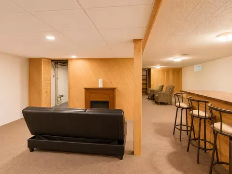 Living - 219 Cedar St, Ripon, WI 54971 photo 9 of 10