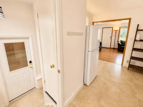 Entry Way - 219 Cedar St, Ripon, WI 54971 photo 9 of 13