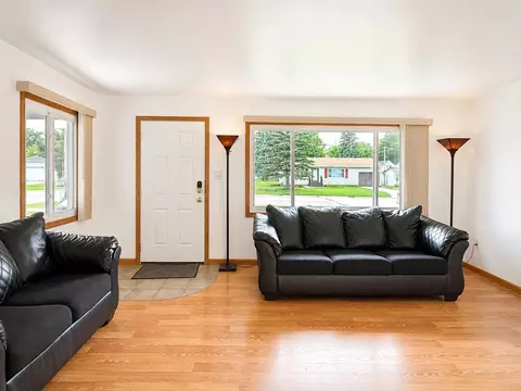Living - 219 Cedar St, Ripon, WI 54971 photo 1 of 10