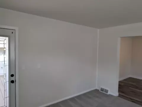 Living - 1718 E John St, Appleton, WI 54915 photo 3 of 4