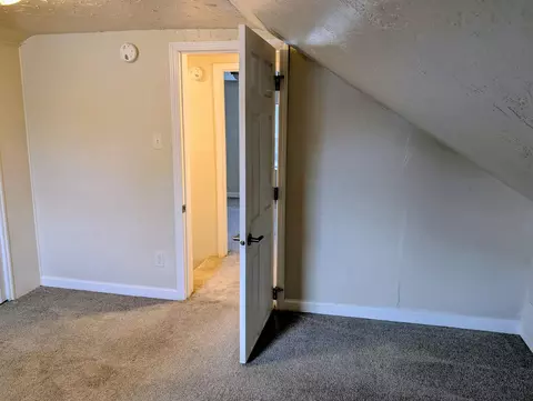 Bedroom - 1718 E John St, Appleton, WI 54915 photo 3 of 8