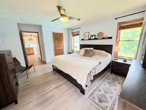 Bedroom - 3226 E Greenleaf Dr, Appleton, WI 54913 photo 3 of 10