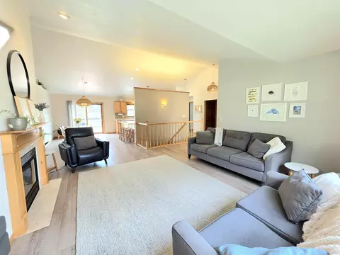 Living - 3226 E Greenleaf Dr, Appleton, WI 54913 photo 5 of 7