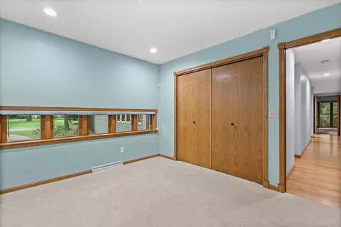 Bedroom - 1525 S Weimar St, Appleton, WI 54915 photo 8 of 10