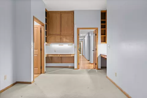 Bedroom - 1525 S Weimar St, Appleton, WI 54915 photo 5 of 10