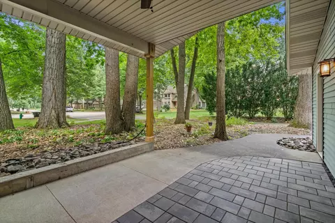 Exterior - 1525 S Weimar St, Appleton, WI 54915 photo 5 of 12