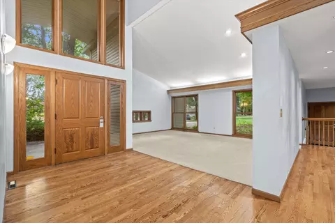 Living - 1525 S Weimar St, Appleton, WI 54915 photo 1 of 7