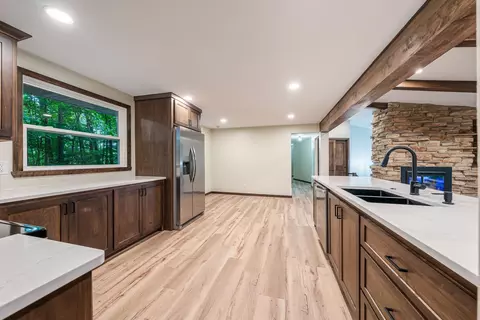 Kitchen - 3973 W Highview Dr, Appleton, WI 54913 photo 5 of 5