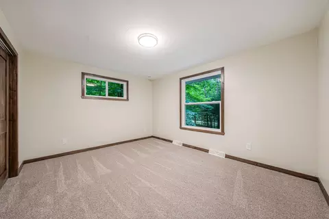 Bedroom - 3973 W Highview Dr, Appleton, WI 54913 photo 6 of 9