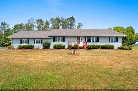 n2904n13 N Th Rd, Coleman, WI 54112