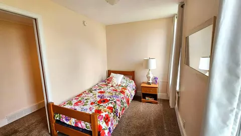 Bedroom - 403 N Clark St, Appleton, WI 54911 photo 2 of 6