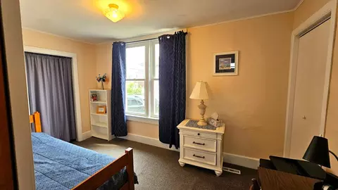 Bedroom - 403 N Clark St, Appleton, WI 54911 photo 4 of 6