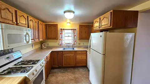 Kitchen - 403 N Clark St, Appleton, WI 54911 photo 5 of 5