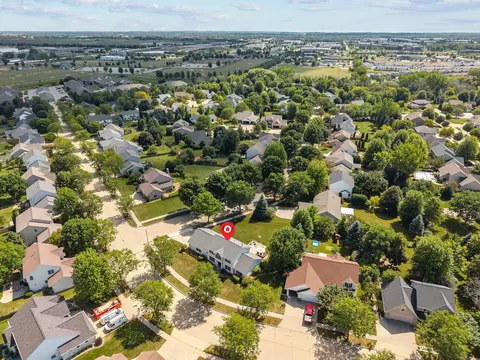 View/Area - 3023 E Greenleaf Dr, Appleton, WI 54913 photo 9 of 10